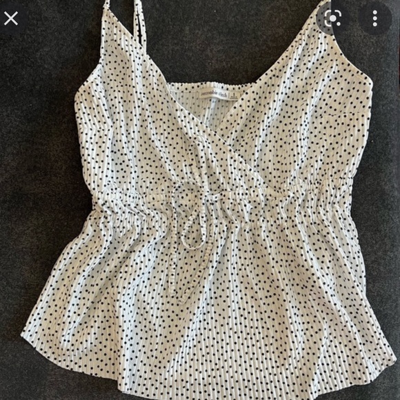 Abercrombie & Fitch Tops - Abercrombie Polka Dot top